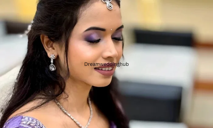 Mr  Mrs Mayuri salon